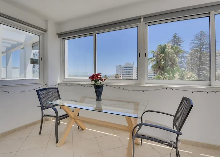 Penthouse The 'veranda' Elena Court Lejlighed Larnaca